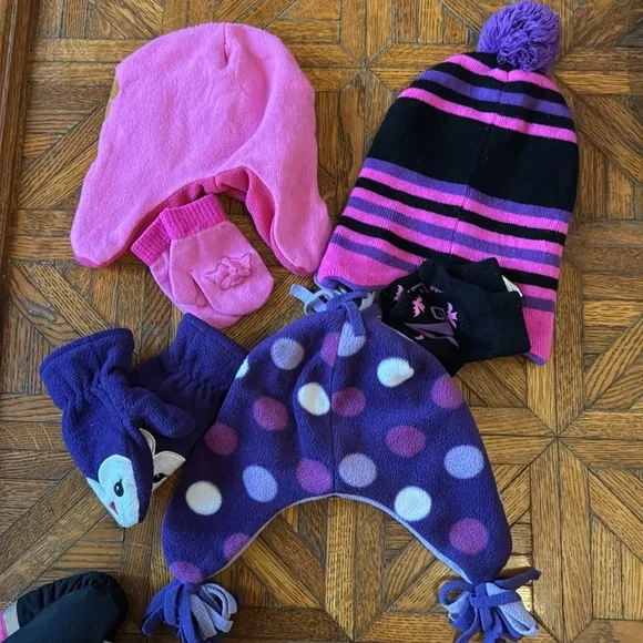Little girls winter hat and gloves lot - Picture 12 of 15